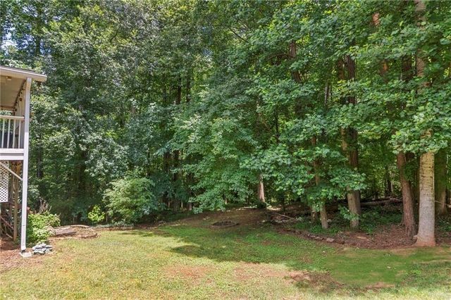 341 Westover Drive, Woodstock, GA 30188