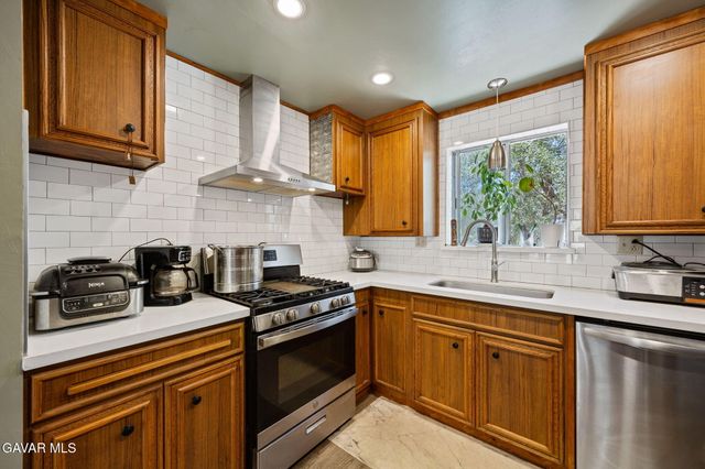 18295 Alps Drive, Tehachapi, CA 93561