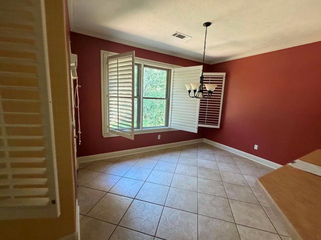 265 Fox Lane, Onalaska, TX 77360
