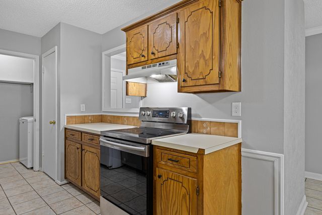 1517 Peach St, Kilgore, TX 75662
