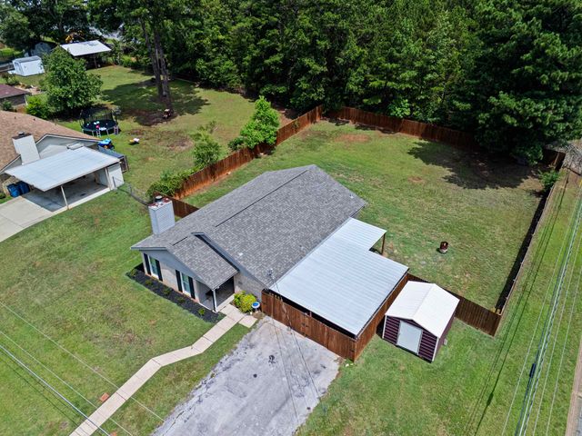1517 Peach St, Kilgore, TX 75662