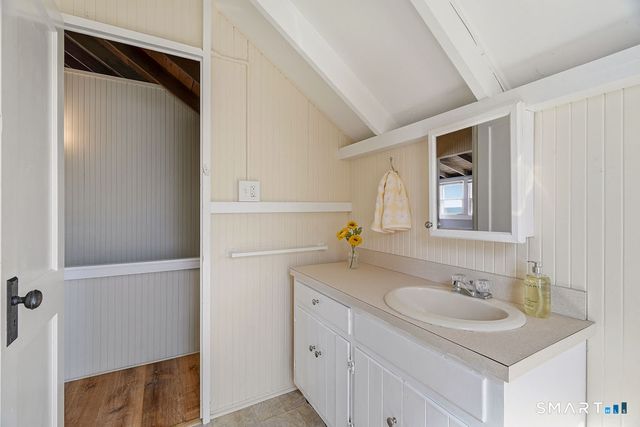 74 West End Drive, Old Lyme, CT 06371