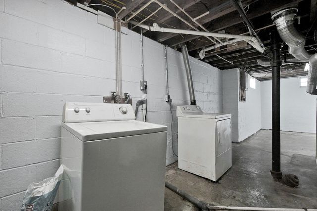 1303 Oakland Park Avenue, Columbus, OH 43224