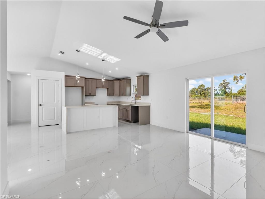 814 Milano AVE S, LEHIGH ACRES, FL 33974 — photo 4