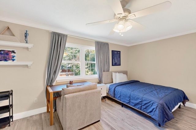 11717 Welch Road, Dallas, TX 75229