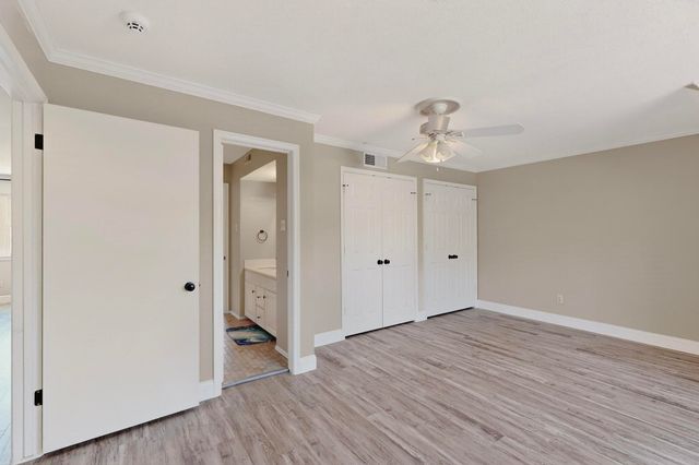 11717 Welch Road, Dallas, TX 75229