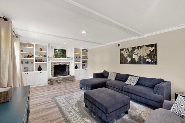 11717 Welch Road, Dallas, TX 75229