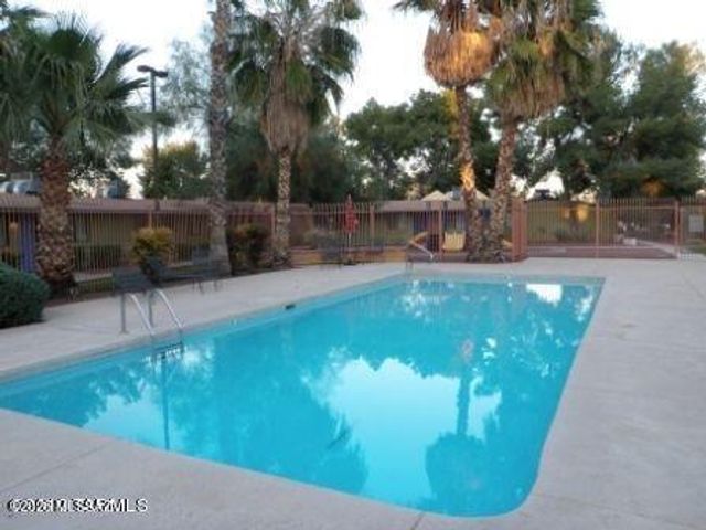 350 N Silverbell Rd Apt 94, Tucson, AZ 85745