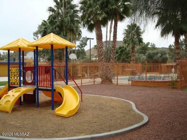 350 N Silverbell Rd Apt 94, Tucson, AZ 85745