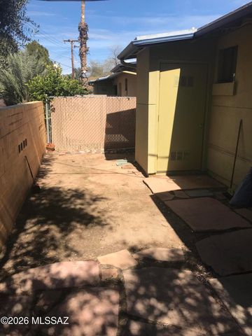 350 N Silverbell Rd Apt 94, Tucson, AZ 85745