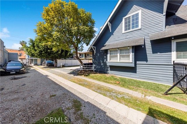 1631 Pine, Long Beach, CA 90813