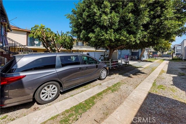 1631 Pine, Long Beach, CA 90813