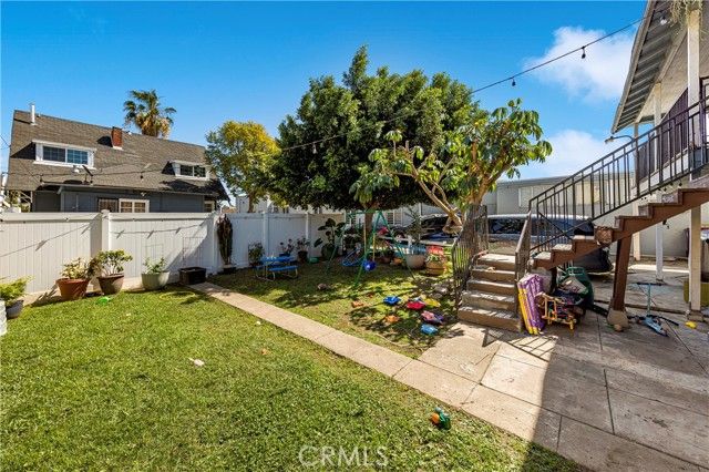 1631 Pine, Long Beach, CA 90813