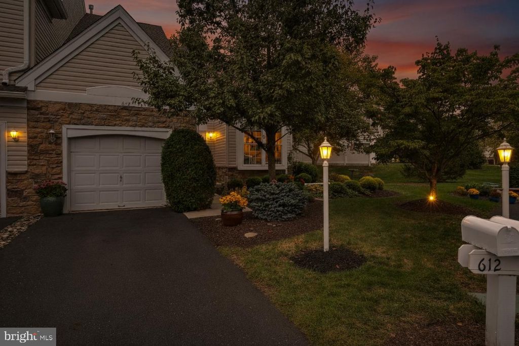 612 WEYMOUTH CT #47, New Hope, PA 18938