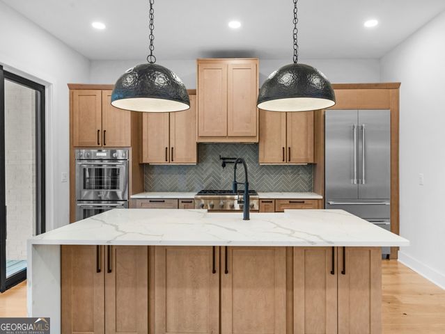 1386 Wayne Avenue NE, Atlanta, GA 30306