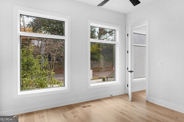 1386 Wayne Avenue NE, Atlanta, GA 30306