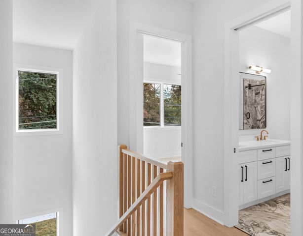 1386 Wayne Avenue NE, Atlanta, GA 30306