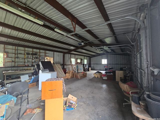 17490 Interstate 35, Atascosa, TX 78002