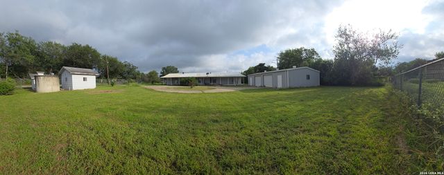 17490 Interstate 35, Atascosa, TX 78002