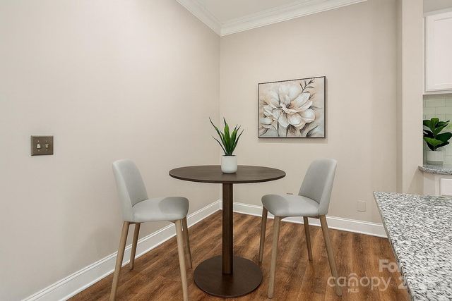 627 Garden District Drive, Charlotte, NC 28202