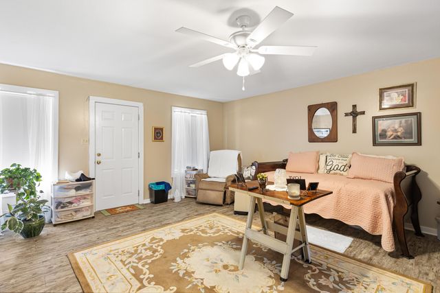 304 N Alley, Jefferson, TX 75657