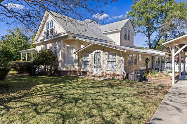 304 N Alley, Jefferson, TX 75657