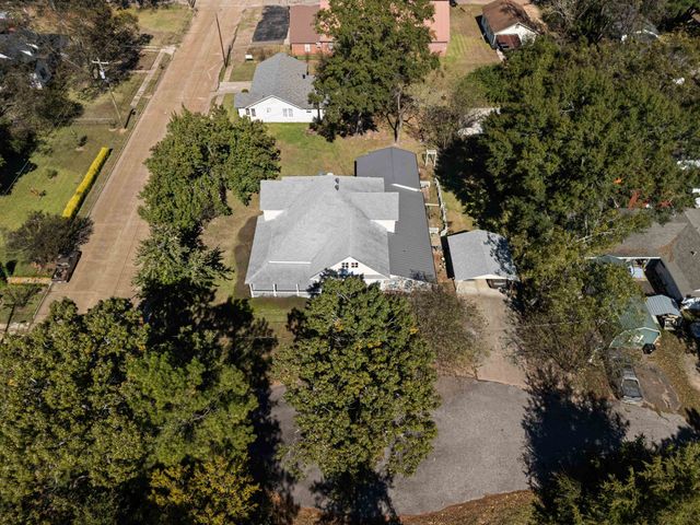 304 N Alley, Jefferson, TX 75657