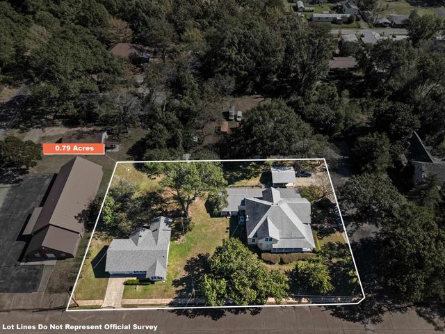 304 N Alley, Jefferson, TX 75657