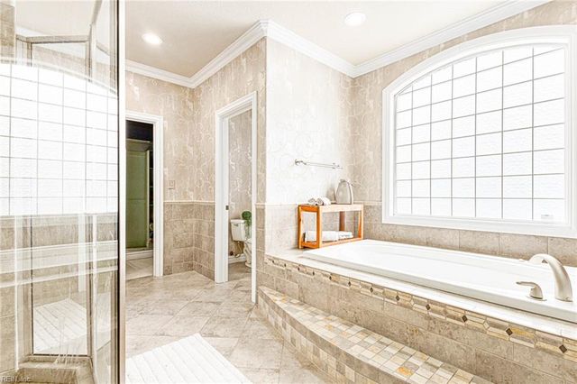 1145 Knights Bridge LN, Virginia Beach, VA 23455
