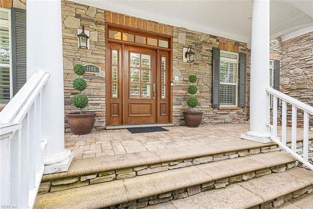 1145 Knights Bridge LN, Virginia Beach, VA 23455