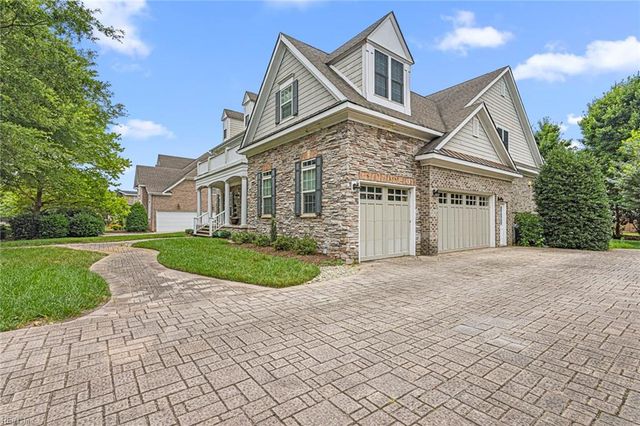 1145 Knights Bridge LN, Virginia Beach, VA 23455