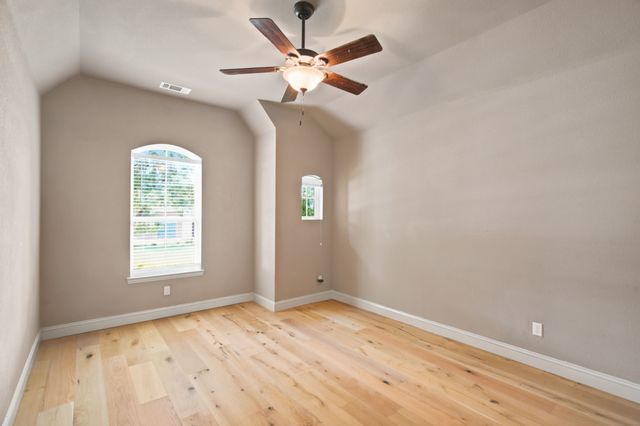 317 Landview Drive, Burleson, TX 76028