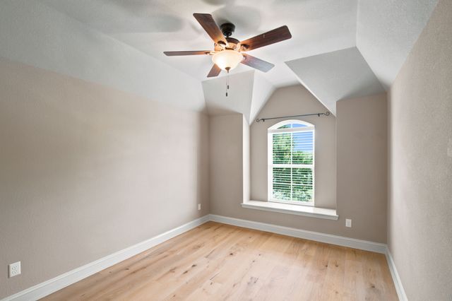 317 Landview Drive, Burleson, TX 76028