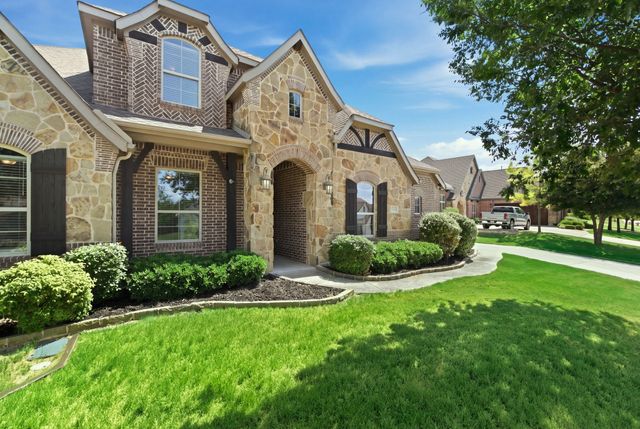 317 Landview Drive, Burleson, TX 76028