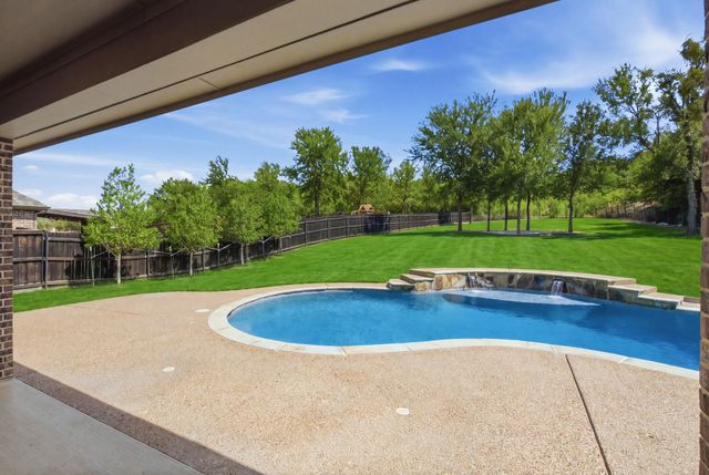317 Landview Drive, Burleson, TX 76028