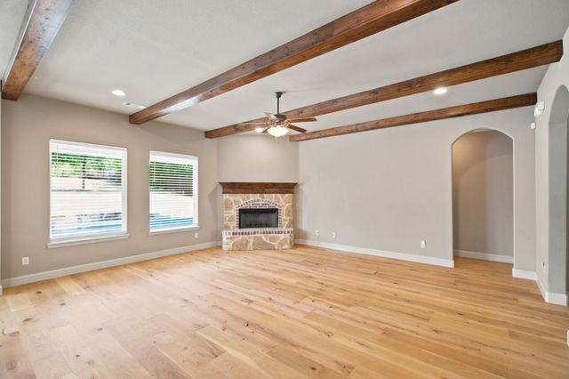317 Landview Drive, Burleson, TX 76028