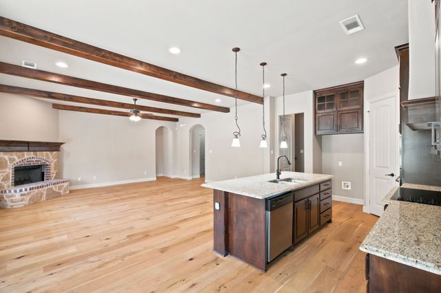 317 Landview Drive, Burleson, TX 76028