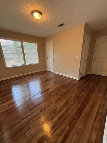 8108 Wier Drive, Houston, TX 77017