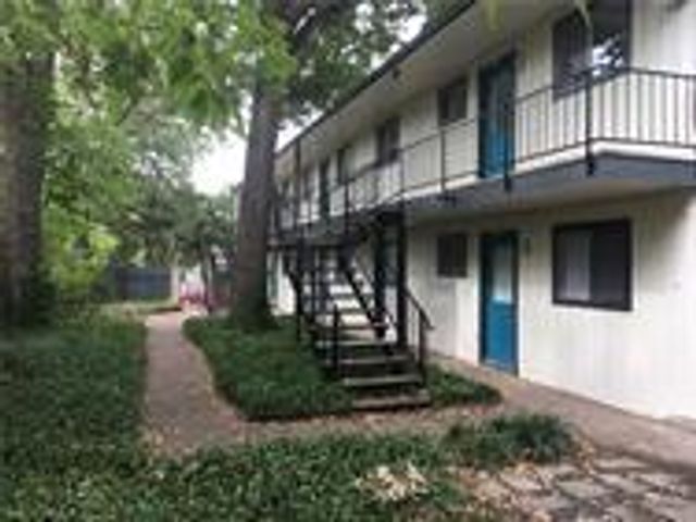308 N 34th ST E 101, Austin, TX 78705
