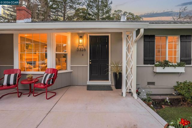 3326 Walnut Lane, Lafayette, CA 94549