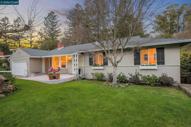 3326 Walnut Lane, Lafayette, CA 94549