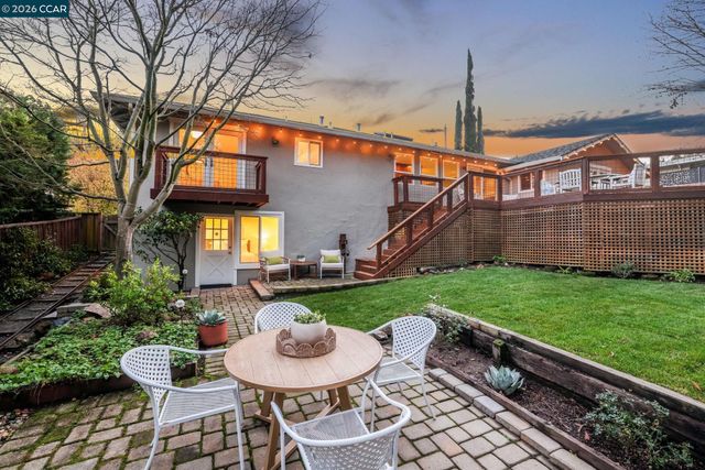 3326 Walnut Lane, Lafayette, CA 94549