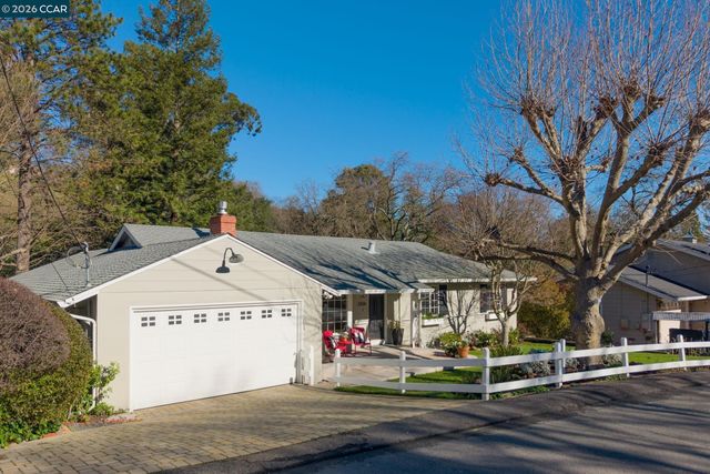 3326 Walnut Lane, Lafayette, CA 94549
