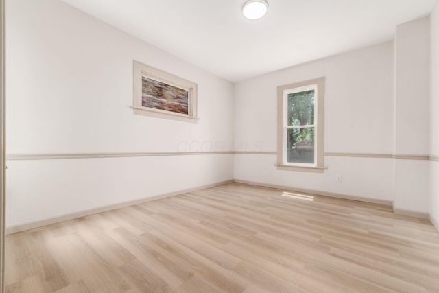 163 E Hinman Avenue, Columbus, OH 43207