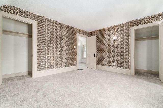 163 E Hinman Avenue, Columbus, OH 43207