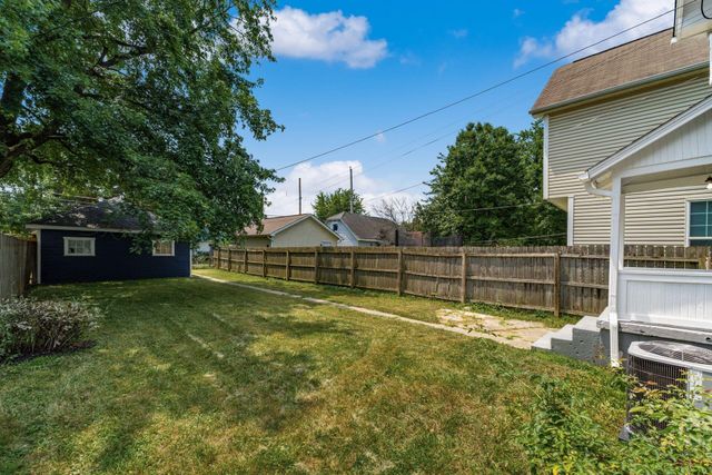 163 E Hinman Avenue, Columbus, OH 43207