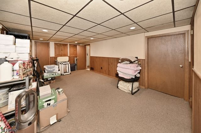 217 Sweetbriar Pl, Paramus Boro, NJ 07652