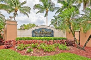 8020 N NOB HILL Road 206, Tamarac, FL 33321