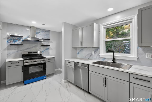 46 North Cliff Street, Ansonia, CT 06401