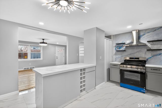 46 North Cliff Street, Ansonia, CT 06401